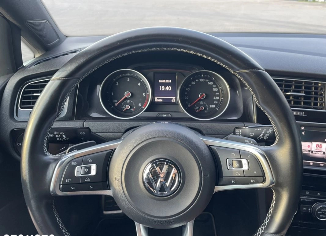 Volkswagen Golf cena 60800 przebieg: 195000, rok produkcji 2016 z Żary małe 596